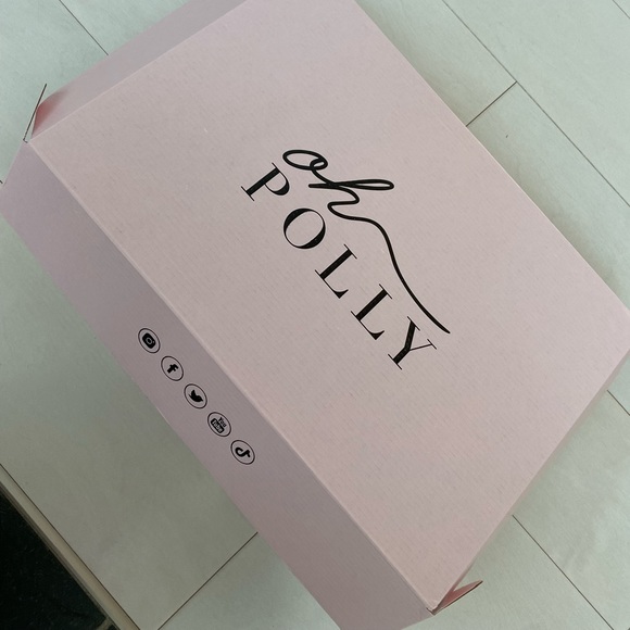 Oh Polly Dresses with tags - Picture 2 of 13